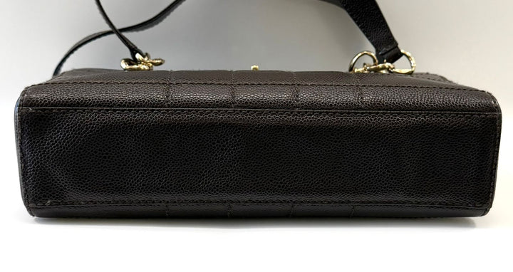 CHANEL VINTAGE QUILTED CAVIAR LEATHER CHOCOLATE BAR TOTE BAG