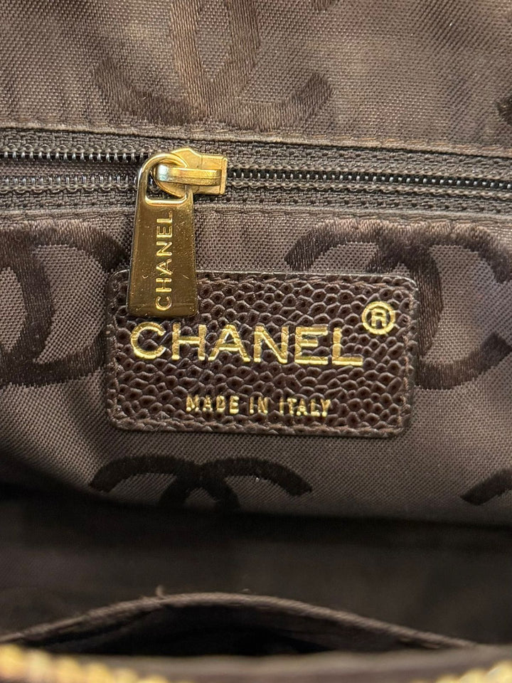 CHANEL VINTAGE QUILTED CAVIAR LEATHER CHOCOLATE BAR TOTE BAG