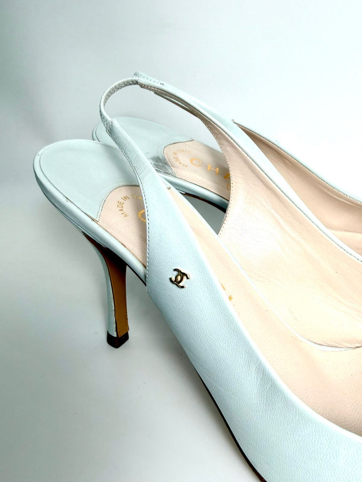 CHANEL VINTAGE LAMBSKIN LEATHER SLINGBACK PUMPS
