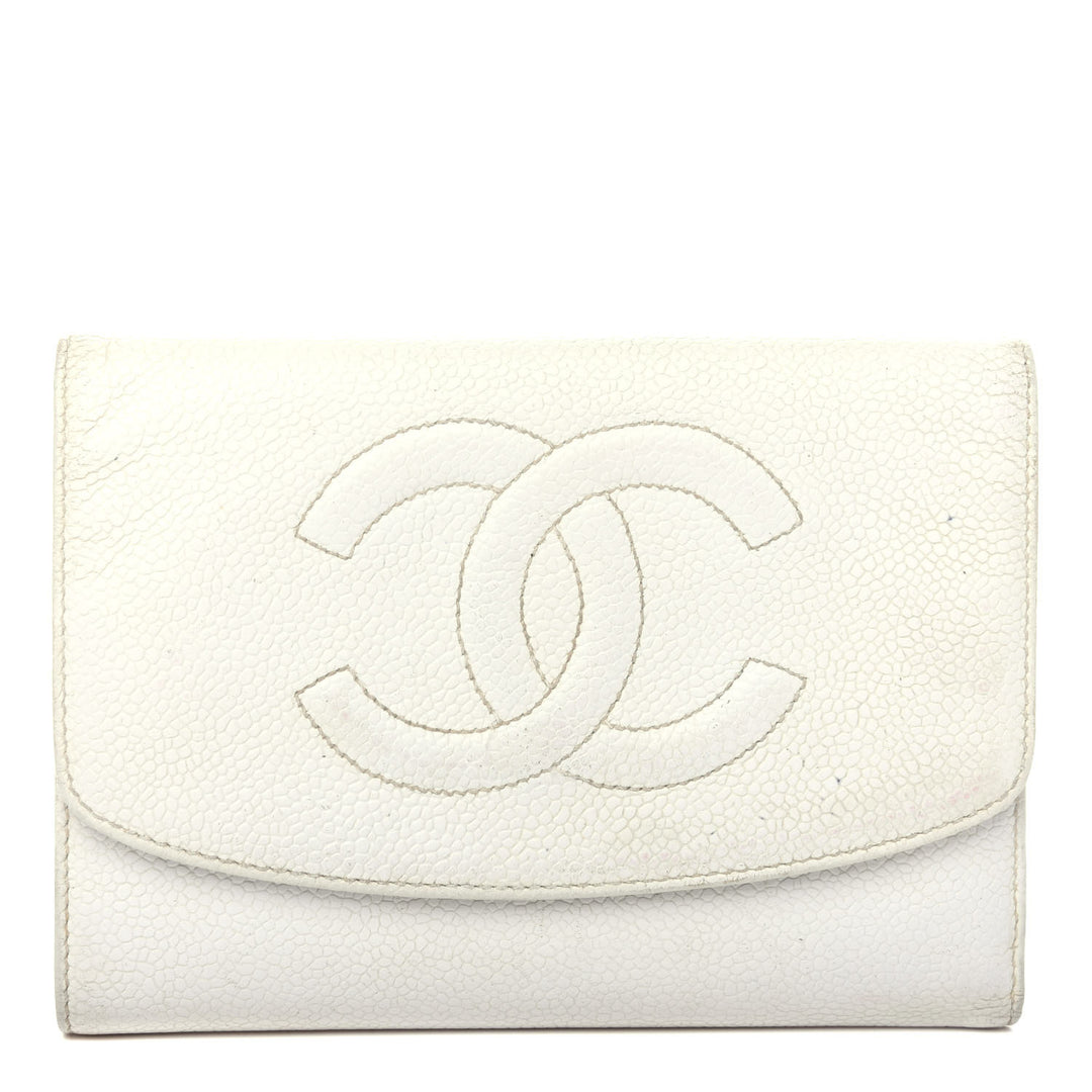 CHANEL VINTAGE WHITE CAVIAR WALLET