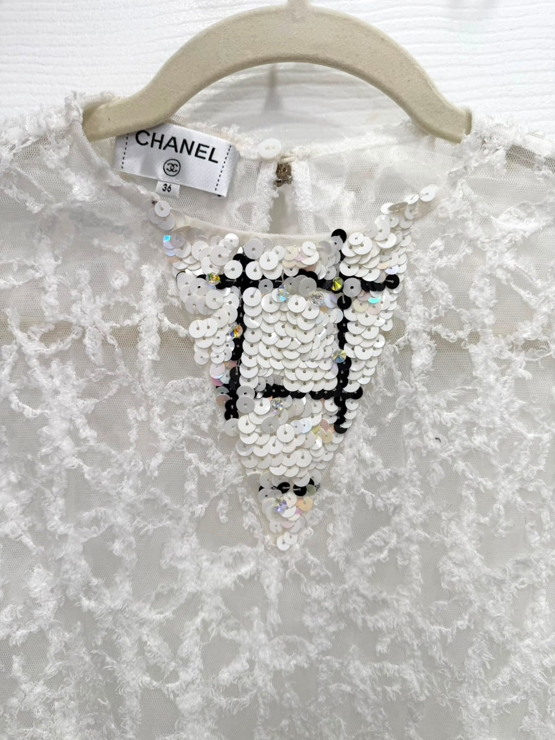 CHANEL EMBROIDERED SEQUIN BLUOSE