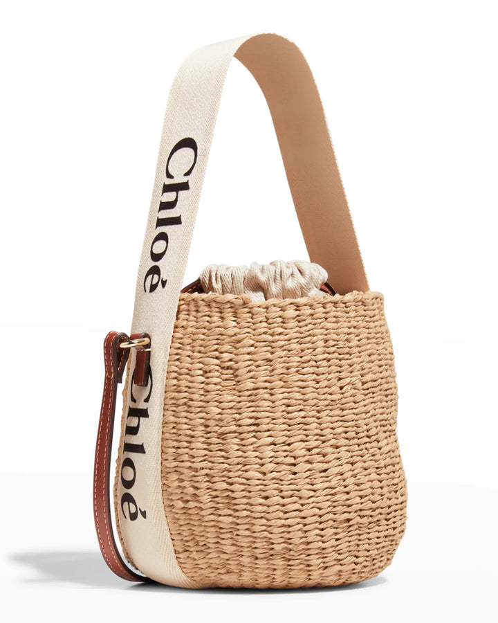 CHLOÉ BEIGE &amp; OFF WHITE SMALL WOODY BASKET BAG