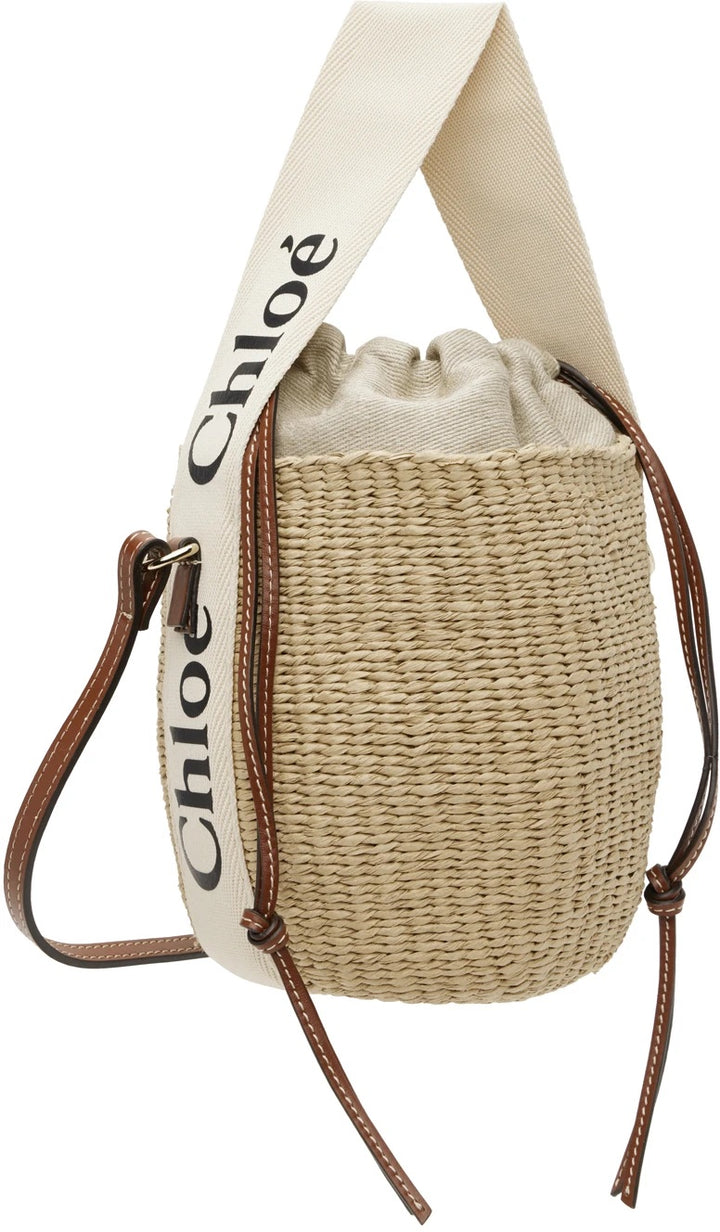 CHLOÉ BEIGE &amp; OFF WHITE SMALL WOODY BASKET BAG