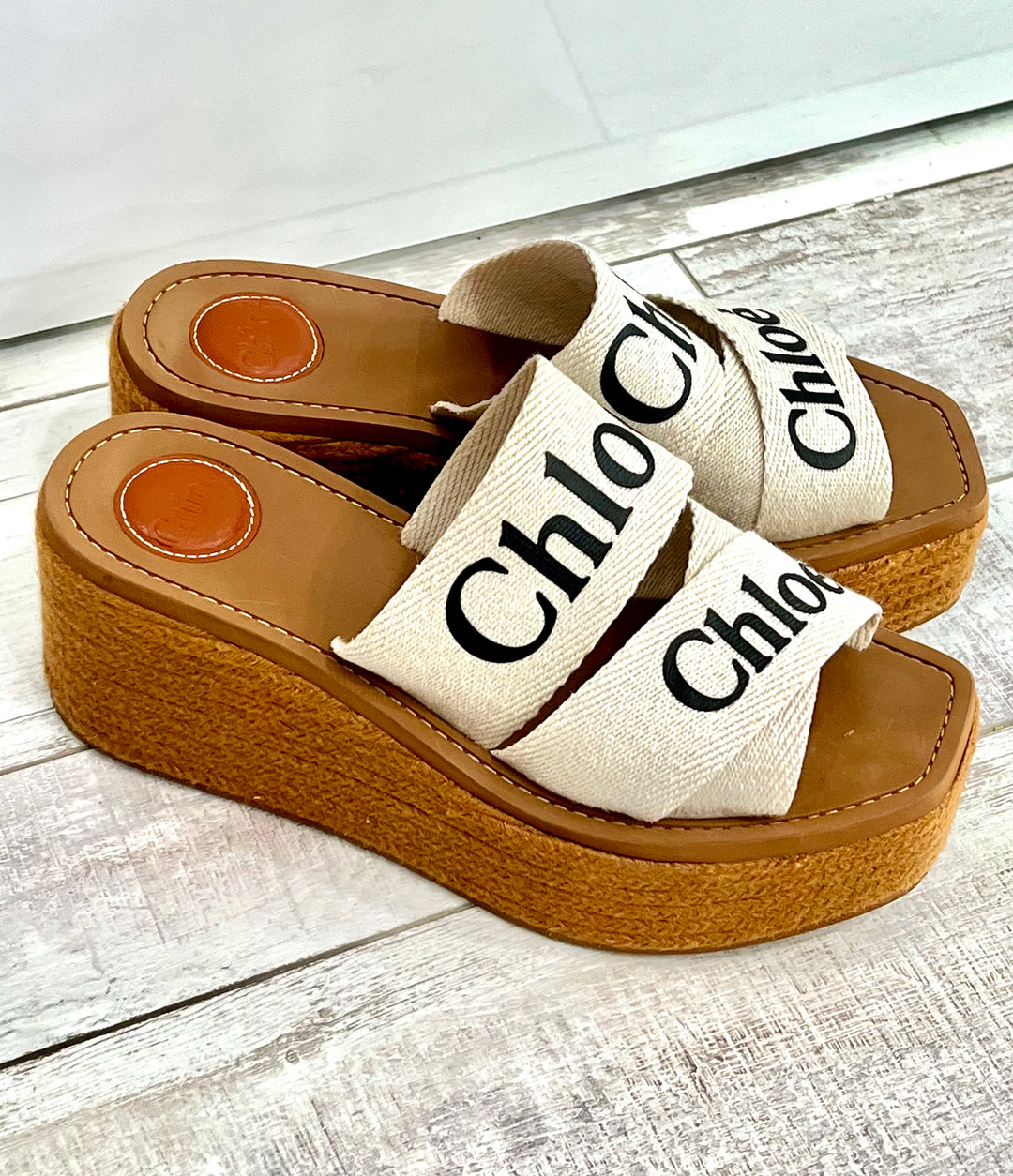 CHLOÉ CANVAS LOGO PRINT WOODY WEDGE PLATFORM SLIDE MULES