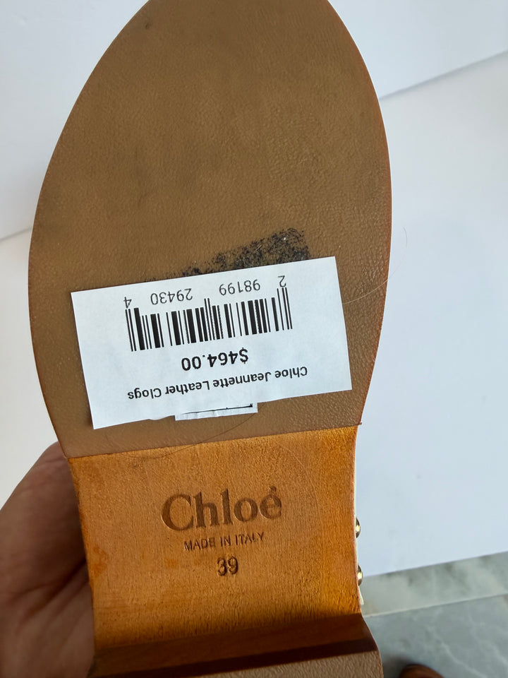 CHLOÉ JEANNETTE CALFSKIN LEATHER STUDDED CLOGS