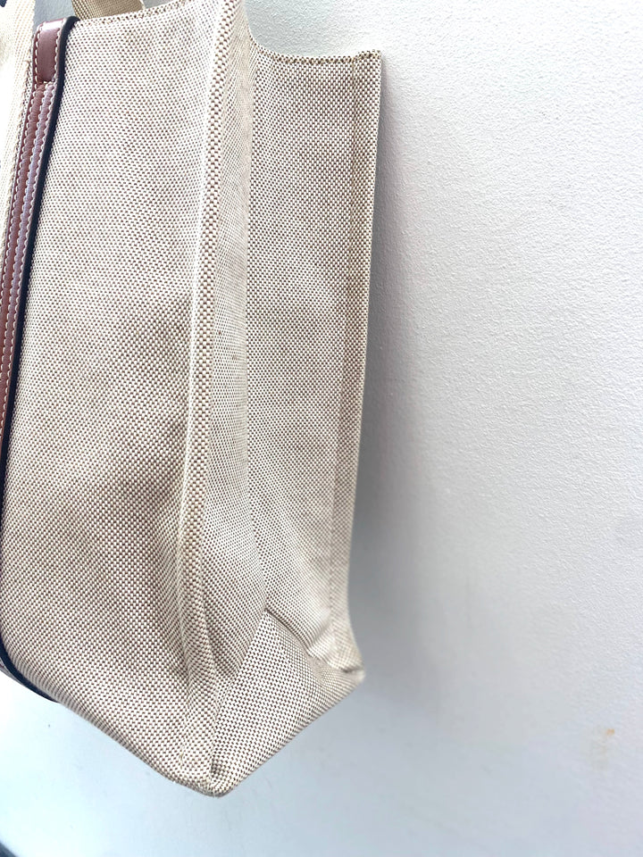 CHLOÉ MEDIUM WOODY LINEN TOTE BAG