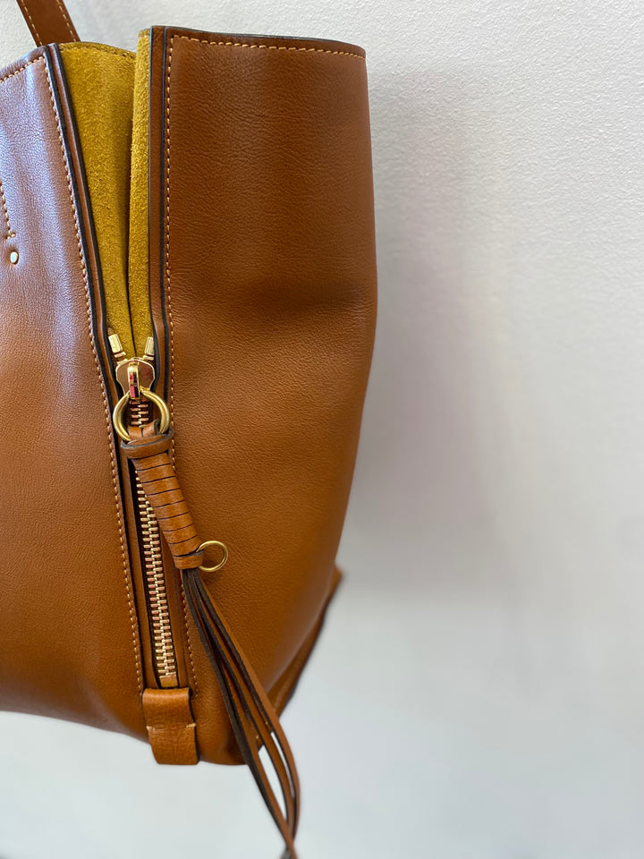 CHLOÉ MILO CALFSKIN LEATHER MEDIUM TOTE BAG CARAMEL