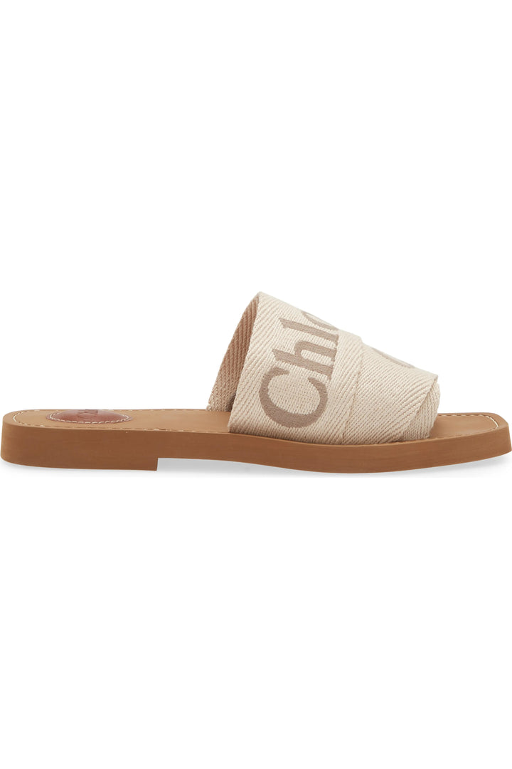 CHLOÉ WOODY LOGO PRINT FLAT MULES