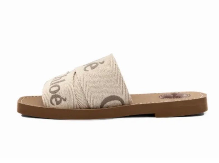 CHLOÉ WOODY LOGO PRINT FLAT MULES