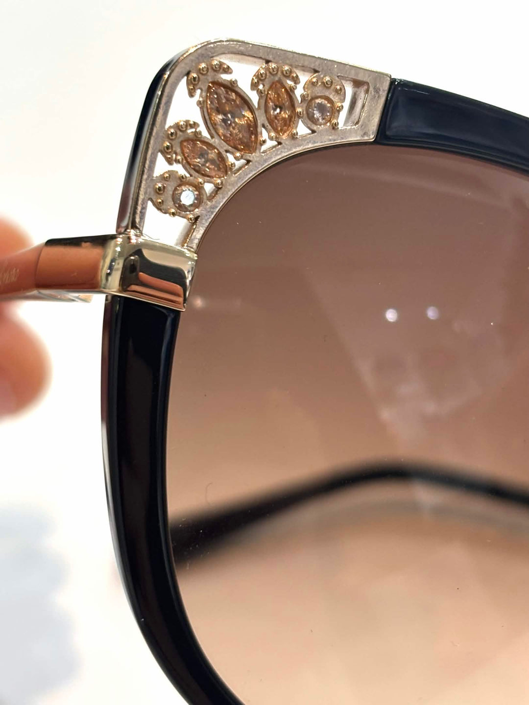 CHOPARD CAT EYE SUNGLASSES