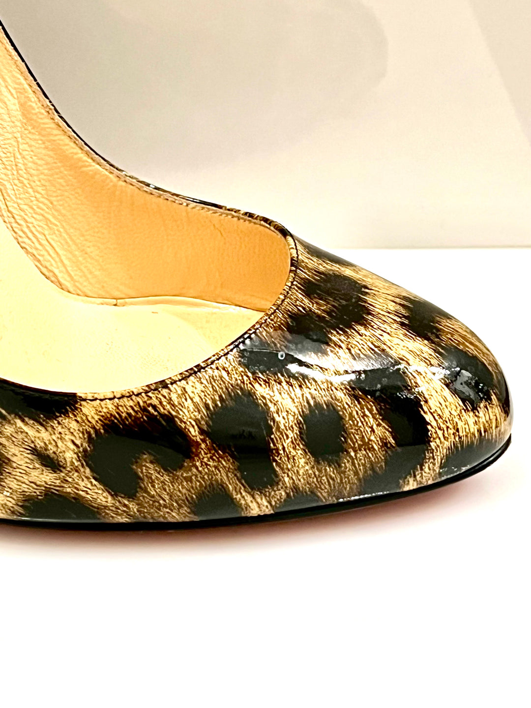 CHRISTIAN LOUBOUTIN DORISSIMA DEGRADE LEOPARD 100 PUMPS