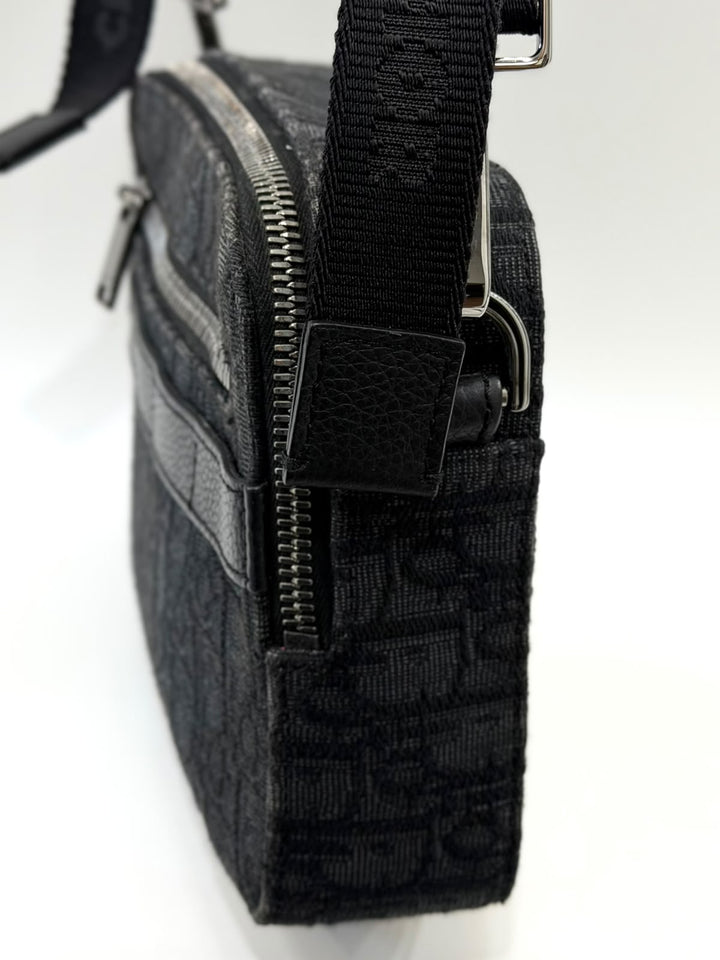 CHRISTIAN DIOR HOMME OBLIQUE SAFARI MESSENGER BAG