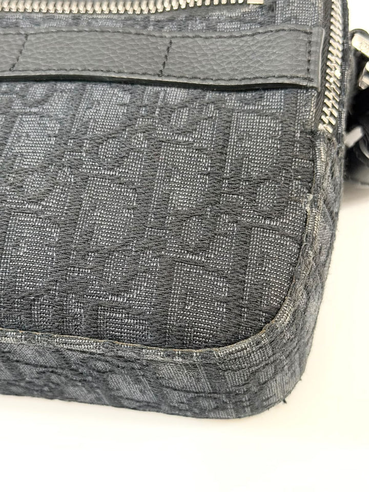 CHRISTIAN DIOR HOMME OBLIQUE SAFARI MESSENGER BAG