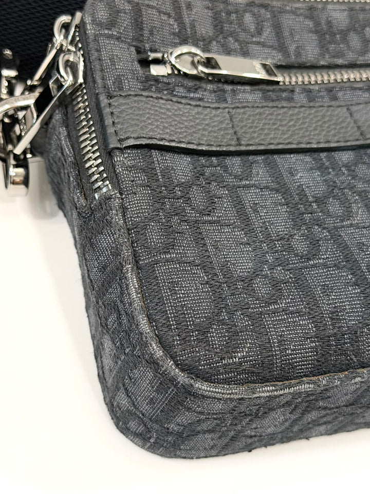 CHRISTIAN DIOR HOMME OBLIQUE SAFARI MESSENGER BAG
