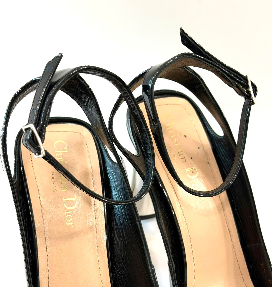DIOR LA PARISIENNE PATENT CALF LEATHER PUMPS