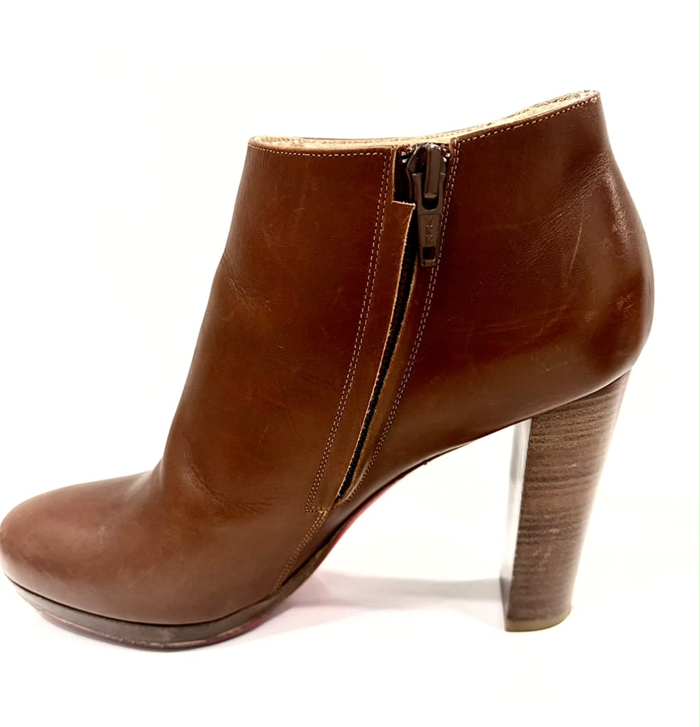 CHRISTIAN LOUBOUTIN FANNYLOVE CALFSKIN LEATHER BOOTIES