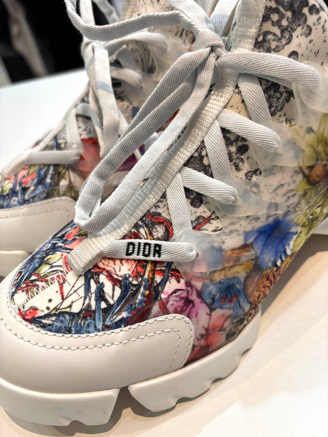 CHRISTIAN DIOR D-CONNECT ZODIAC PRINTED WHITE MULTICOLOR SNEAKERS