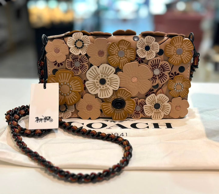COACH TEA ROSE APPLIQUÉ DINKY LEATHER BAG