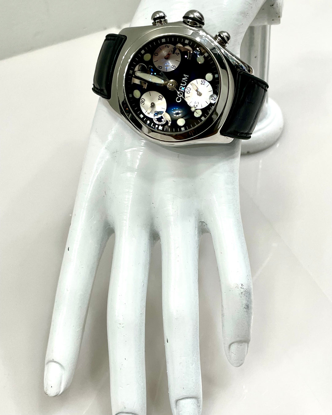 CORUM BUBBLE CHRONOGRAPH QUARTZ WATCH-BLACK