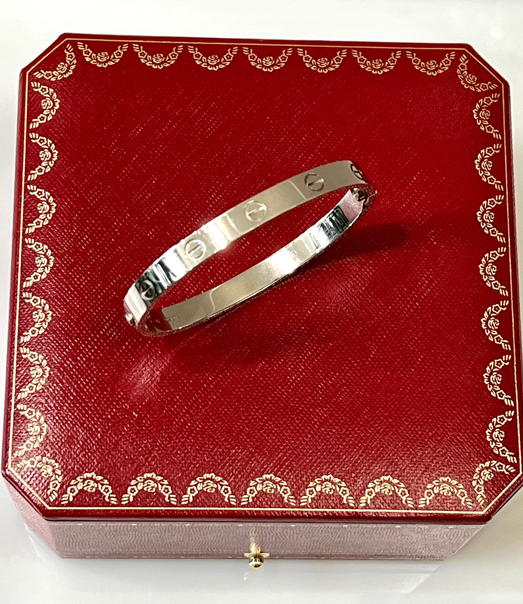 CARTIER 18K WHITE GOLD LOVE BRACELET