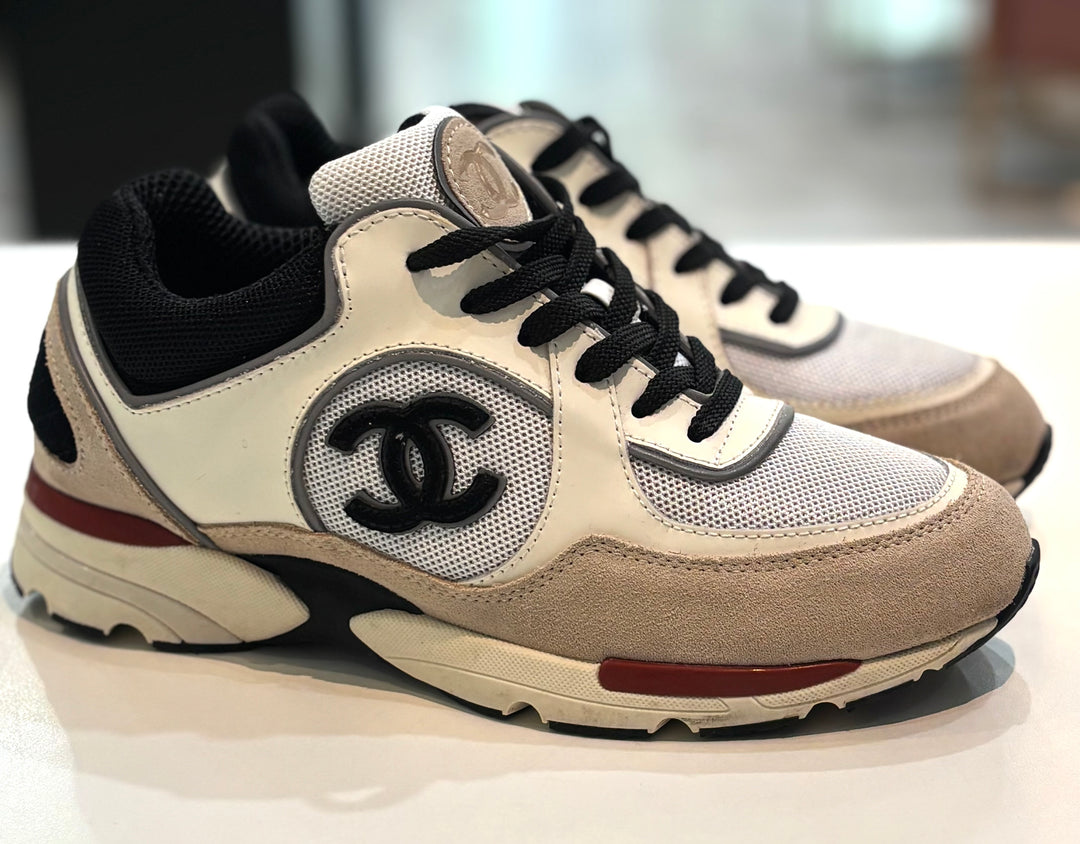 CHANEL 22S SUEDE CALFSKIN MESH MIXED FABRIC CC SNEAKERS