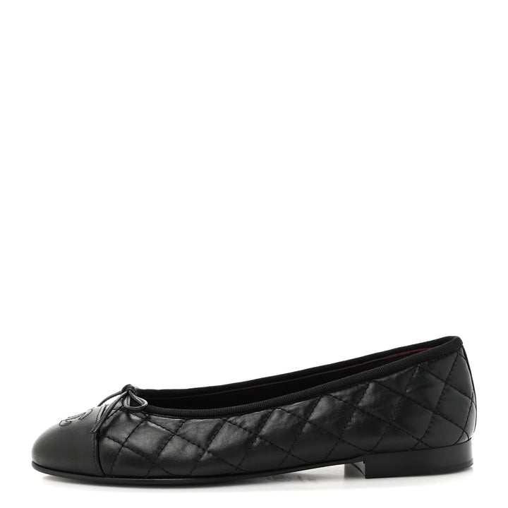 CHANEL CC AGED CALFSKIN QUILTED  LEATHER BALLET FLATS