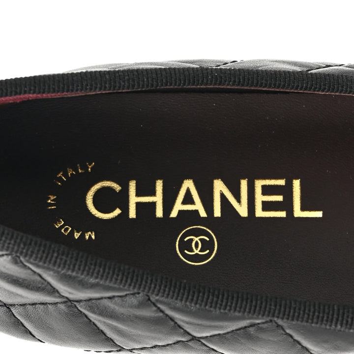 CHANEL CC AGED CALFSKIN QUILTED  LEATHER BALLET FLATS