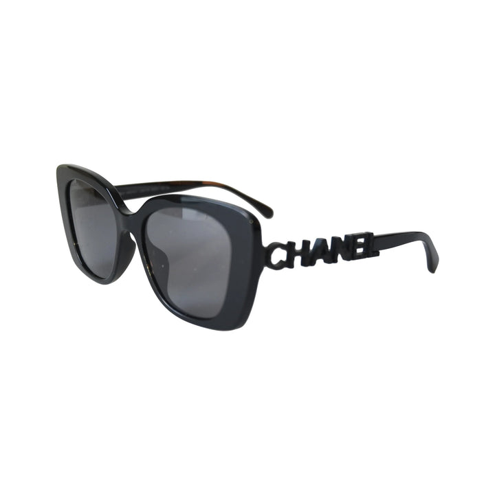 CHANEL CC 5422-B OVERSIZED SQUARE-FRAME SUNGLASSES