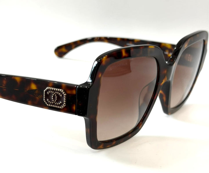 CHANEL CC 5479 SQUARE SUNGLASSES IN HAVANA