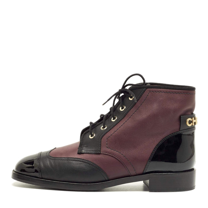 CHANEL CC LOGO CAP TOE CALFSKIN &amp; PATENT LEATHER LACE-UP ANKLE BOOTS