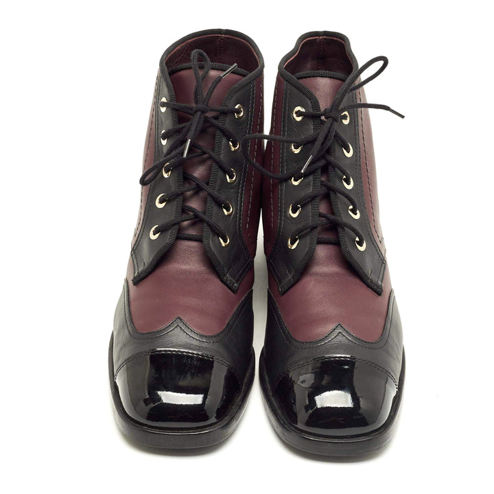 CHANEL CC LOGO CAP TOE CALFSKIN &amp; PATENT LEATHER LACE-UP ANKLE BOOTS