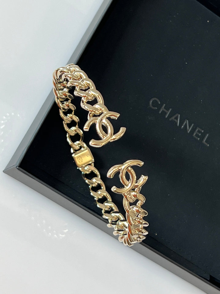 CHANEL CC RUNWAY CHAIN CHOKER NECKLACE