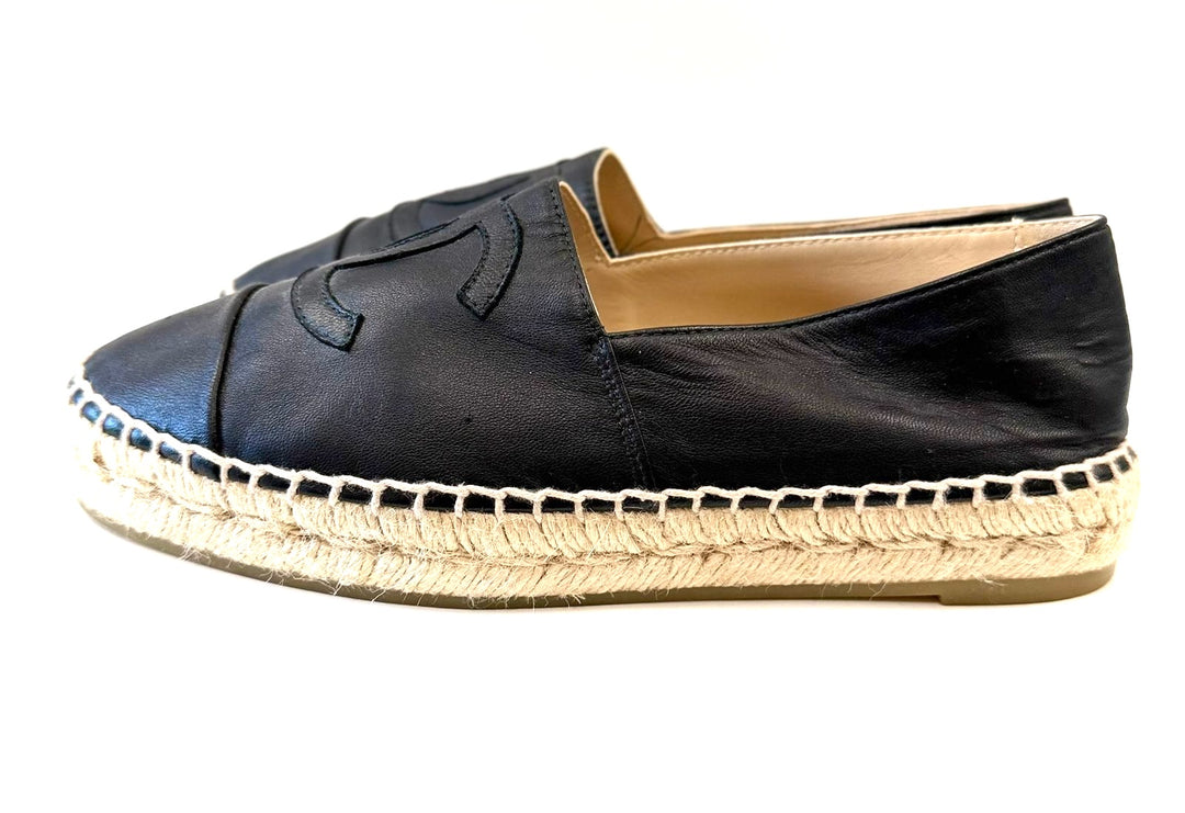 CHANEL CC LOGO LAMBSKIN LEATHER ESPADRILLES