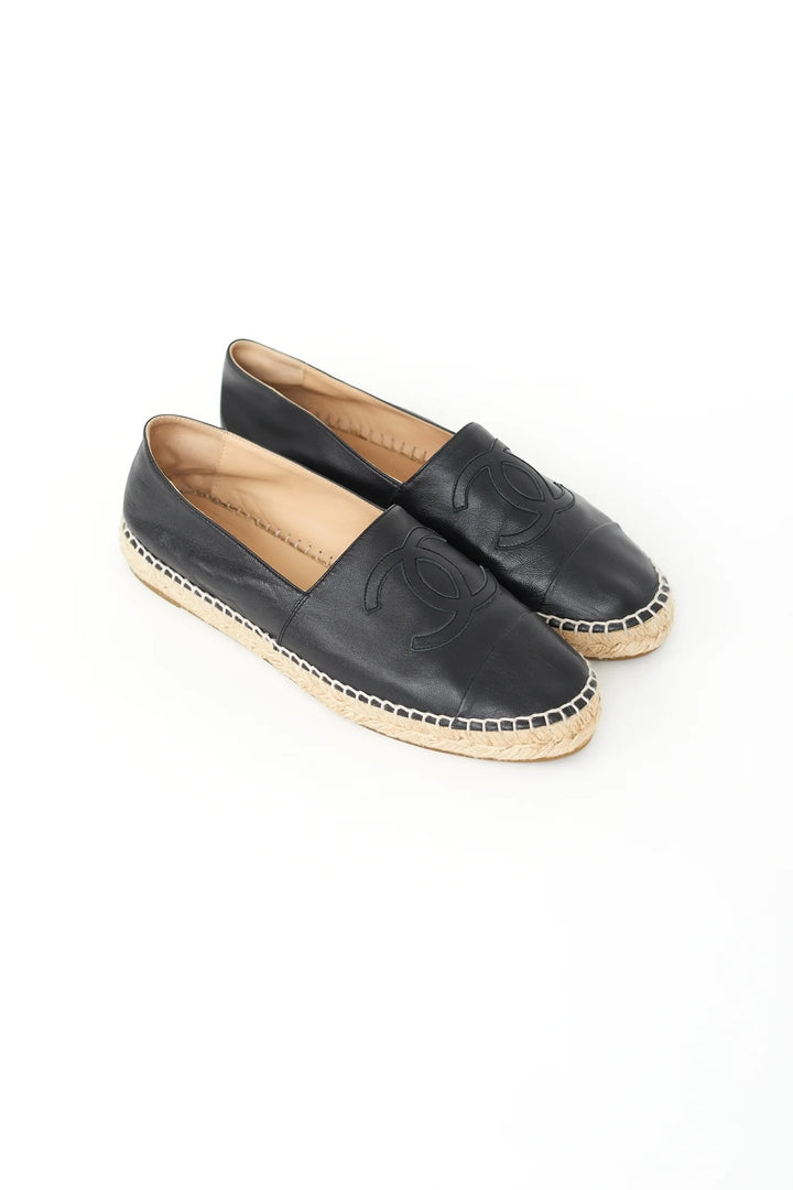 CHANEL CC LOGO LAMBSKIN LEATHER ESPADRILLES