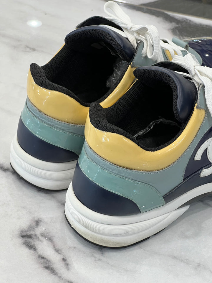 CHANEL CC LOW-TOP TRAINER SNEAKERS
