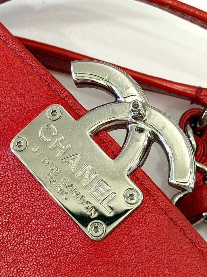 CHANEL QUILTED CALFSKIN LEATHER FLAP CROSSBODY BAG