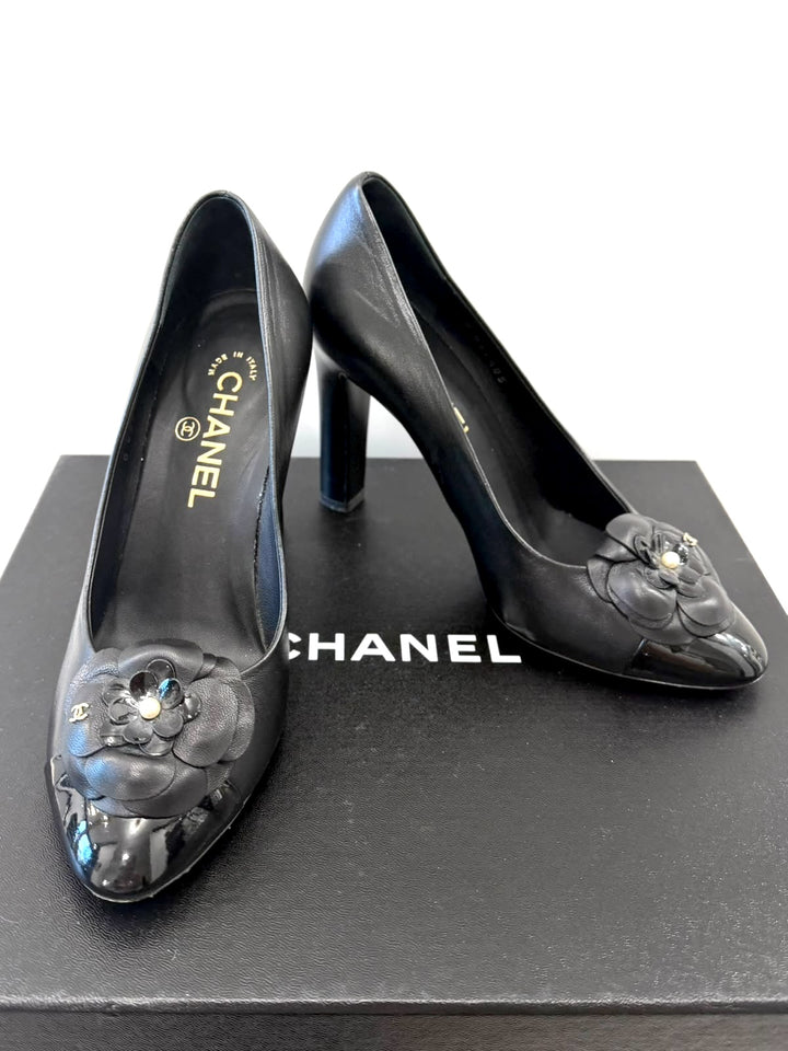 CHANEL CAMELIA CC CALFSKIN LEATHER PUMPS