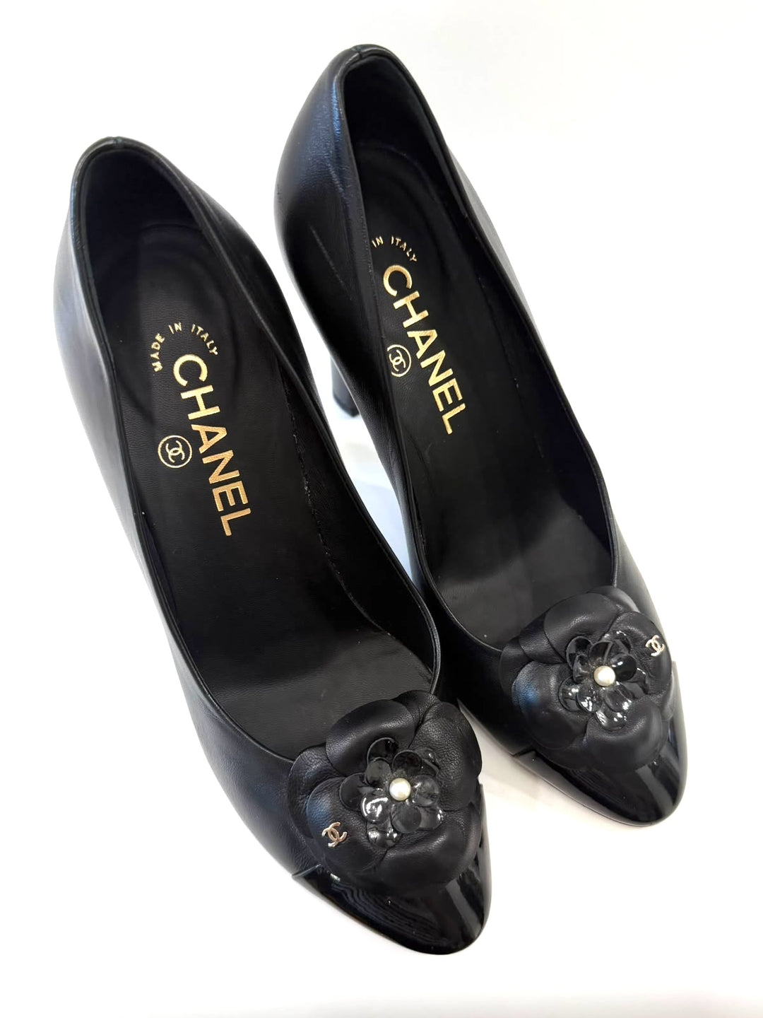 CHANEL CAMELIA CC CALFSKIN LEATHER PUMPS