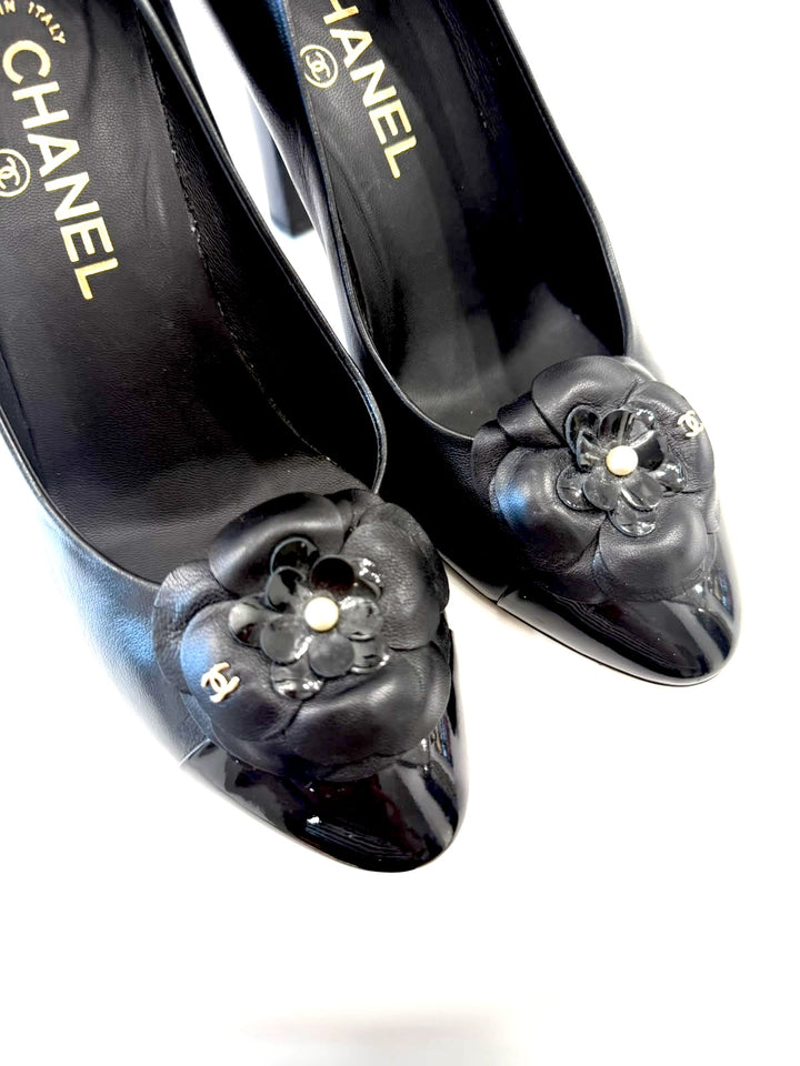 CHANEL CAMELIA CC CALFSKIN LEATHER PUMPS