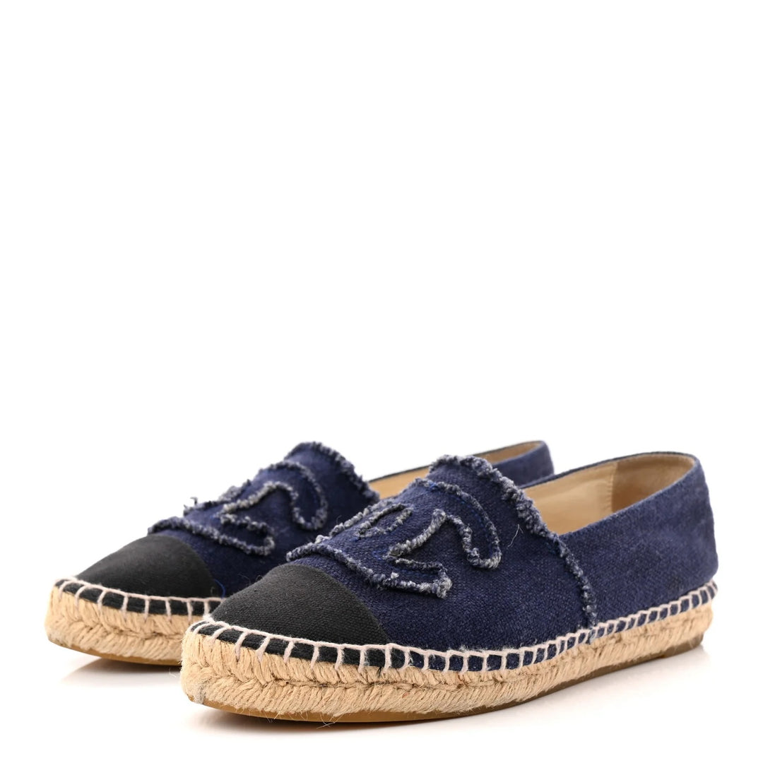 CHANEL CAP-TOE CC LOGO DENIM TOILE ESPADRILLES
