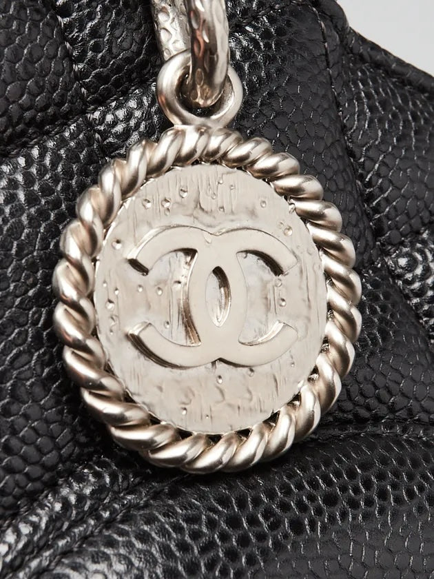 CHANEL CC CAVIAR QUILTED MEDALLION TOTE BAG