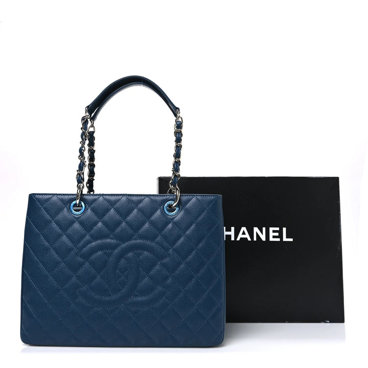 CHANEL CAVIAR QUILTED GRAND SHOPPING TOTE BAG