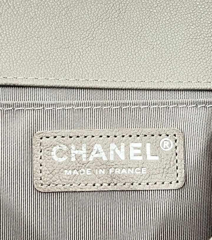 CHANEL CAVIAR QUILTED MEDIUM BOY FLAP BAG IN TAUPE-GREY