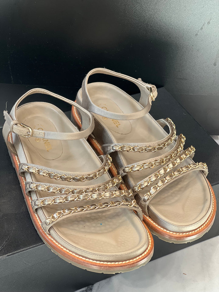 CHANEL CHAMPAGNE GOLD SATIN CHAIN SANDALS