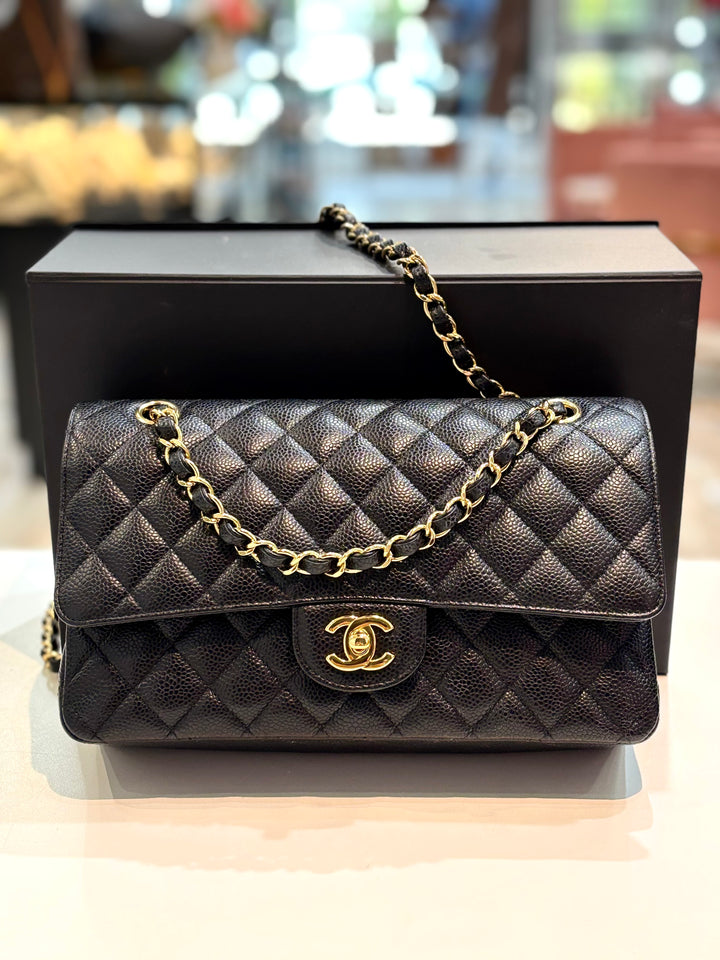 CHANEL QUILTED CAVIAR LEATHER CLASSIC DOUBLE FLAP MEDIUM BAG