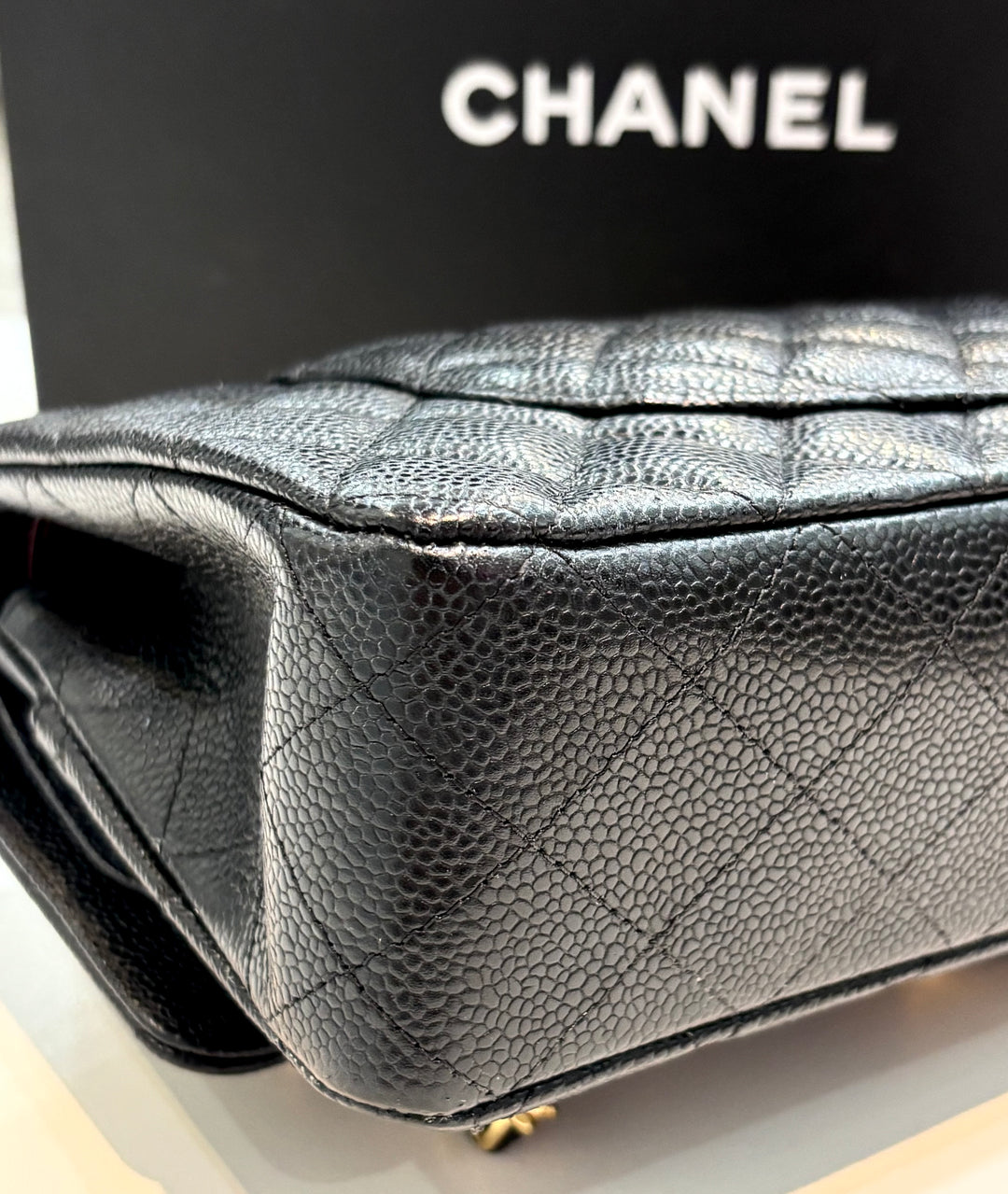 CHANEL QUILTED CAVIAR LEATHER CLASSIC DOUBLE FLAP MEDIUM BAG