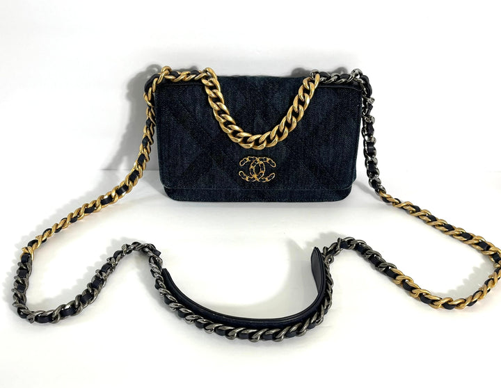 CHANEL DENIM QUILTED CHANEL 19 WALLET ON CHAIN