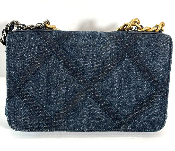 CHANEL DENIM QUILTED CHANEL 19 WALLET ON CHAIN
