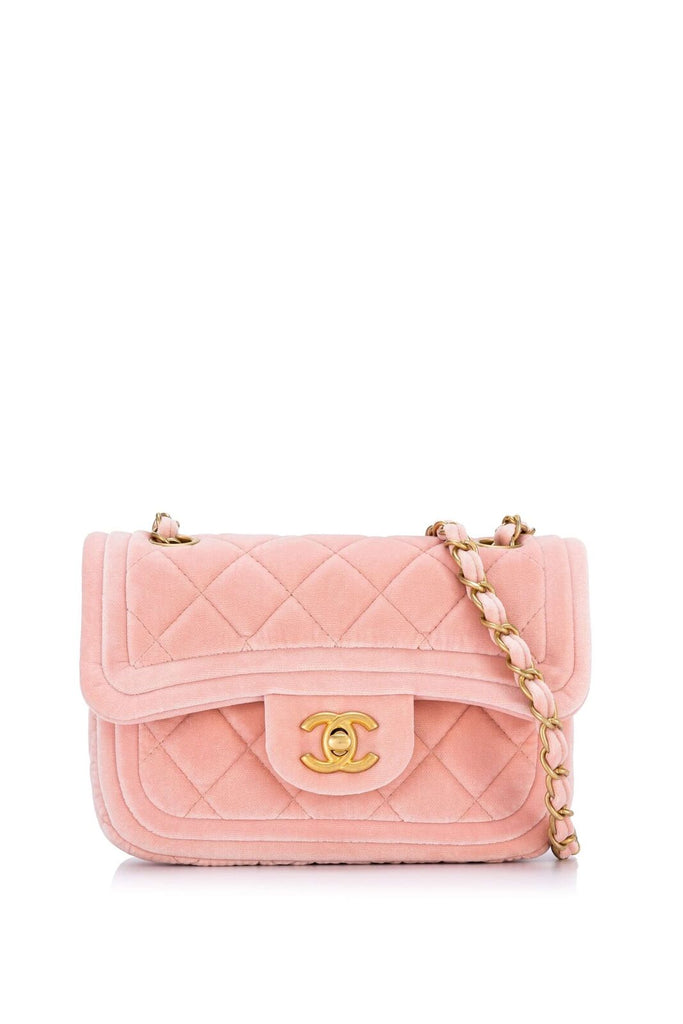 Chanel 19 Flap Bag Quilted Goatskin Maxi at 1stDibs