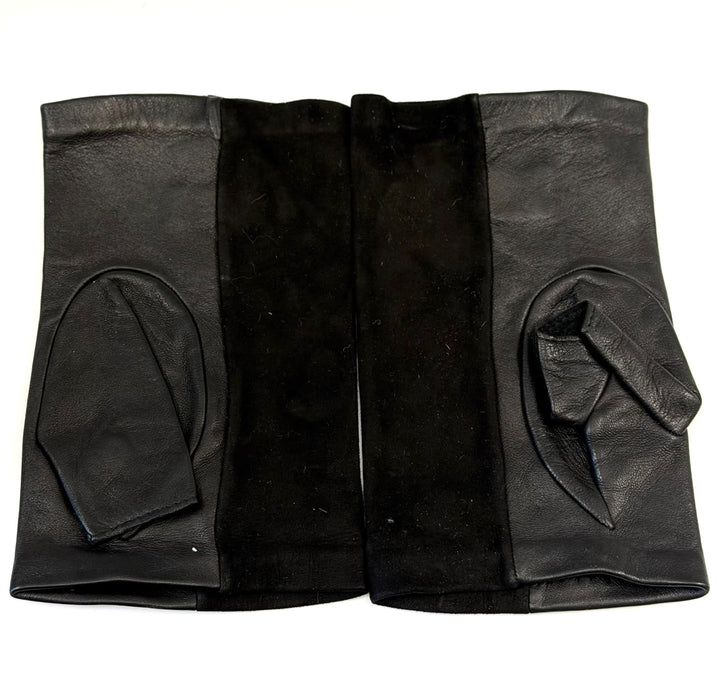 CHANEL CC FINGERLESS LAMBSKIN LEATHER GLOVES
